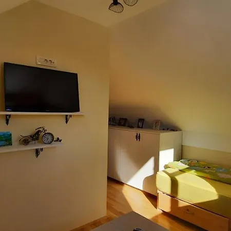 Planinska Kuca Paun Vila