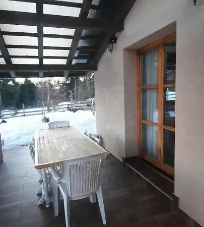 Planinska Kuca Paun * Pale